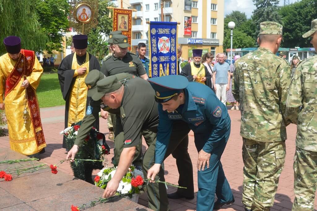 Крестный ход "Церковь и армия" Барановичи МЧС